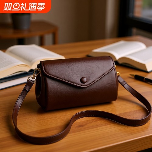 伊布古奇包包女2025新款时尚潮流爆款复古单肩女士通勤简约小方包