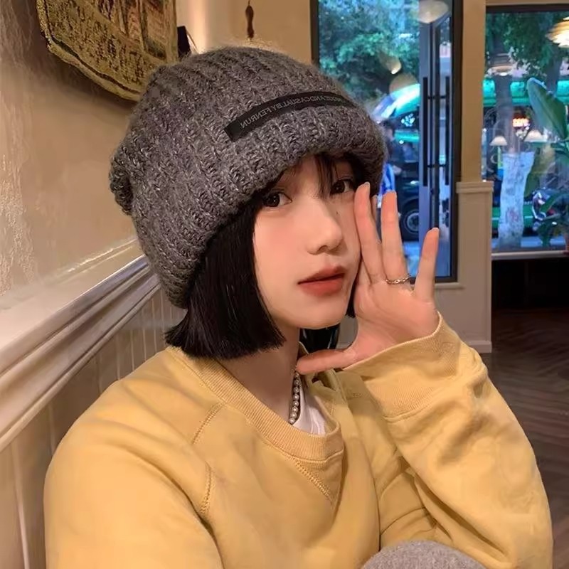 女秋冬时尚百搭贴布大头围粗毛线帽显脸小保暖针织帽冷帽灰色黑色