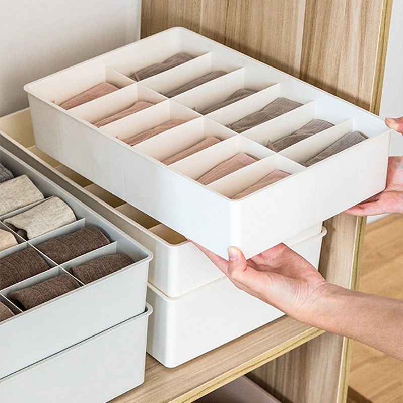 内衣收纳盒塑料贴身衣物三合一内裤内衣袜子文胸防尘带盖整理盒