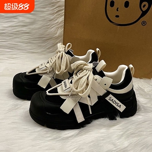 奥2026新款百搭轻便厚底运动鞋女ins增高鞋老爹鞋奶盖鞋靴子圆头