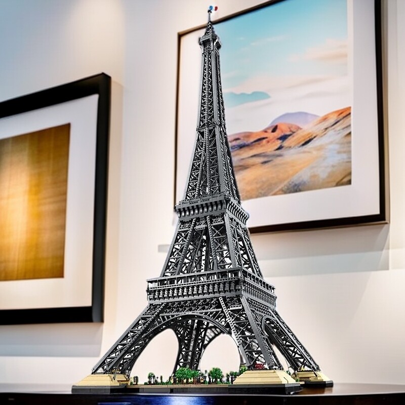 2026新款埃菲尔铁塔积木法国巴黎世界建筑地标拼装玩具男孩子礼物