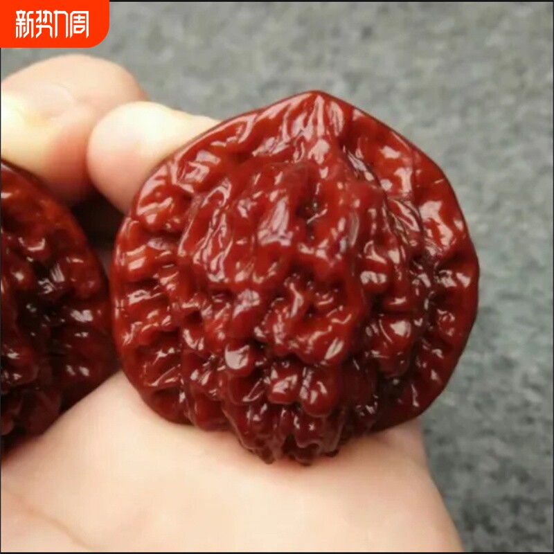 文玩核桃一物一图机刷包浆玉化野生麒麟纹官帽手玩手盘核桃款王勇