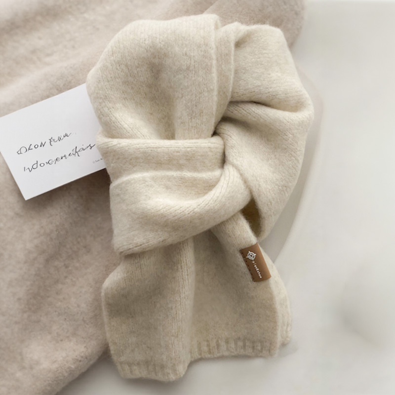 高级感韩版百搭小围巾女秋冬季软糯针织仿羊绒护颈围脖2025新款潮