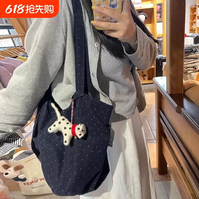 韩系波点帆布包2025新款慵懒风休闲百搭通勤布袋单肩托特包大容量