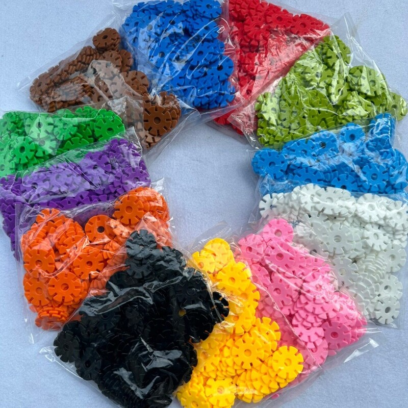 加厚益智雪花片100片3.3cm儿童积木玩具家用黑白桌面幼儿园适