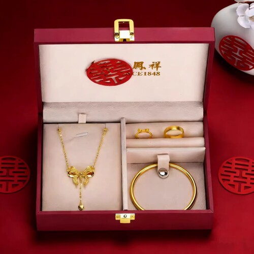 假三金首饰一套订婚仿真沙金手镯五金套装结婚摆台道具婚礼假黄金