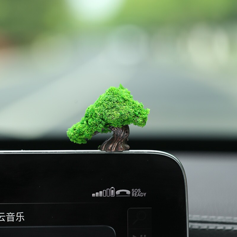 发财树车载摆件汽车中控台装饰2026新款内饰创意微观仿真绿树苔藓