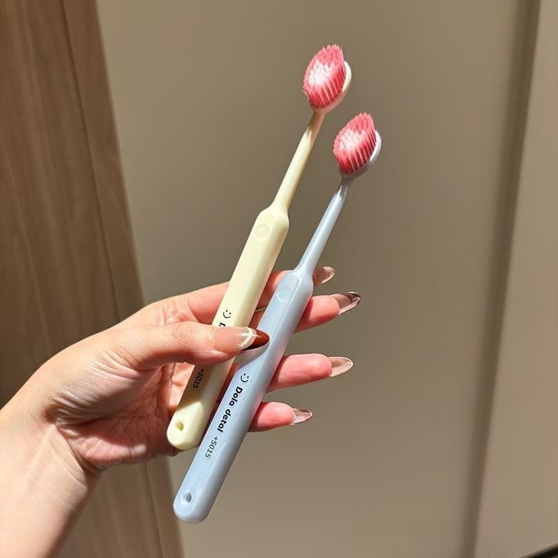 抗菌软毛牙刷高颜值敏感护龈巨无霸罗马柱情侣家庭家用成人款牙刷
