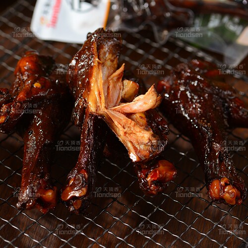 天顶香老卤鸭翅根香辣卤香小零食