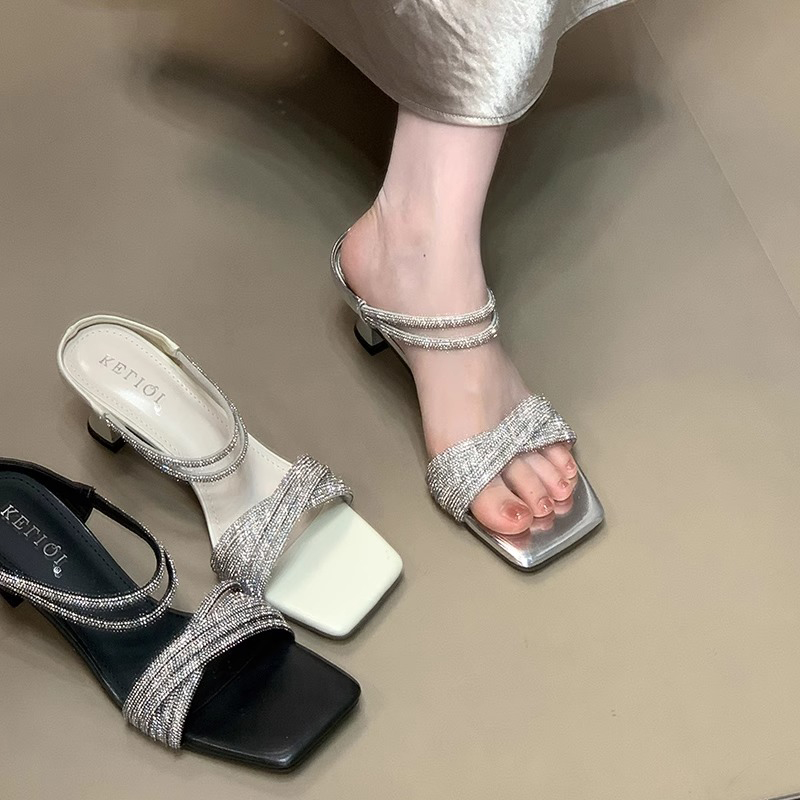 法式配裙子绝美凉鞋女夏外穿2025新款水钻高跟鞋高级感细跟凉拖鞋