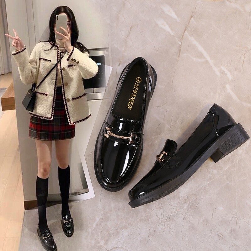 意尔康心选软底小皮鞋女2026春秋鞋子乐福鞋平底百搭黑色豆豆单鞋