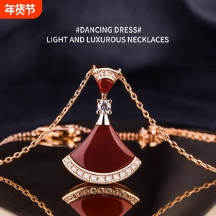 纯银小裙子项链女夏镀18k轻奢锁骨链白贝母吊坠红玛瑙孔雀石大气