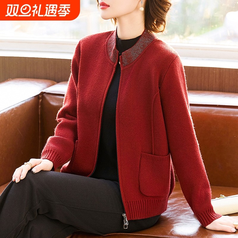 中年妈妈秋冬装新款针织外套加绒加厚上衣中老年女装春秋毛衣开衫