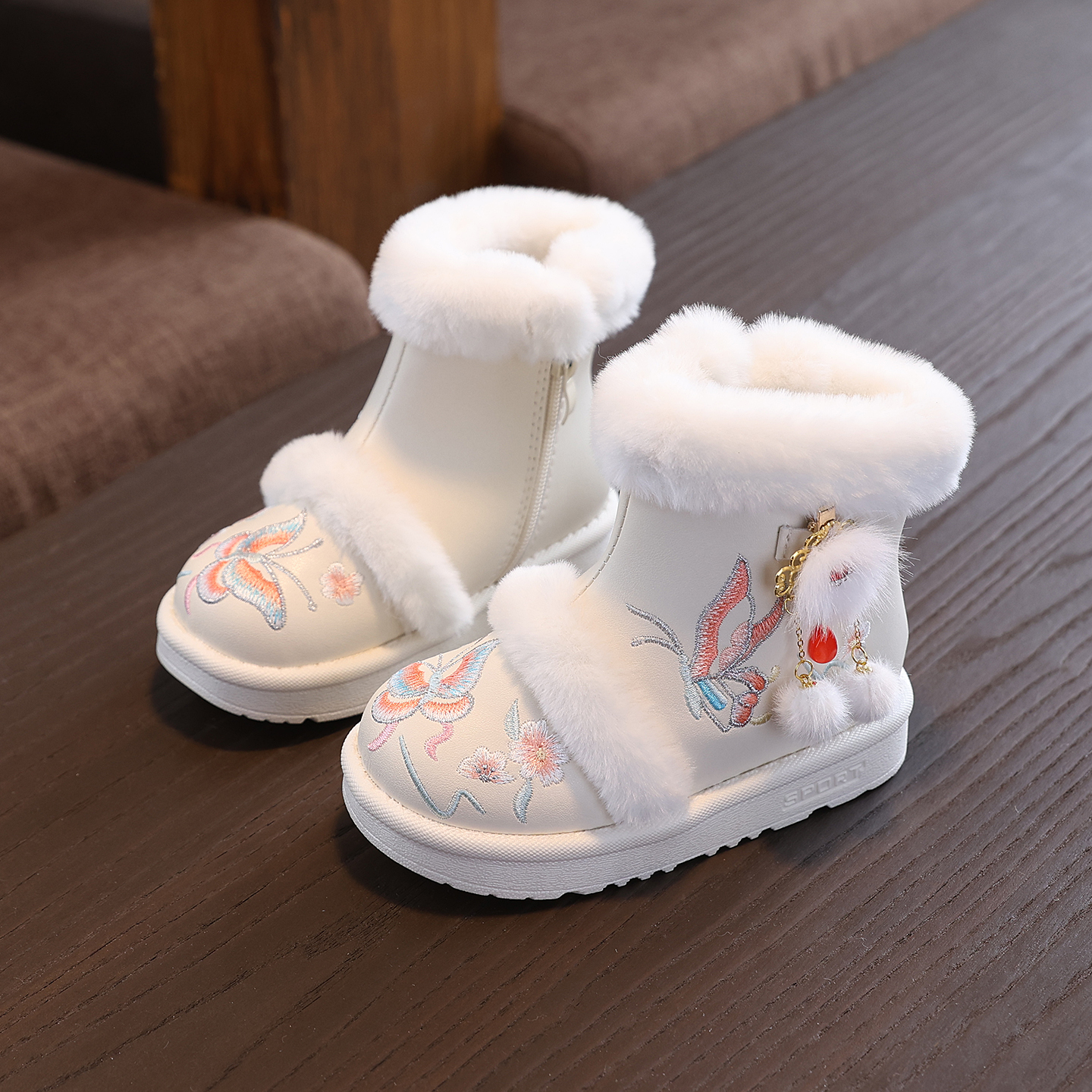 女童雪地靴防水棉鞋加绒汉服鞋