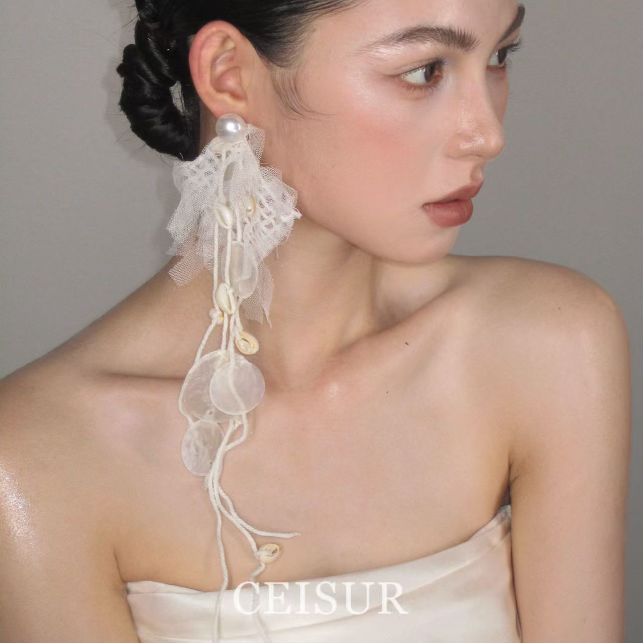 贝曳风吟~超仙感白色仿贝壳串珠耳环长款小众新娘婚纱耳饰女法式