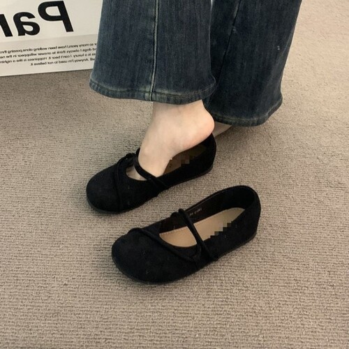 意尔康心选爆款法式复古圆头平底鞋女2026新款秋季平底百搭配裙子