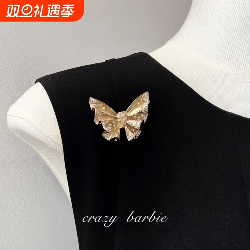 【金翅钻蝶】法式复古金色蝴蝶微镶胸针女气质百搭大衣胸花别针新