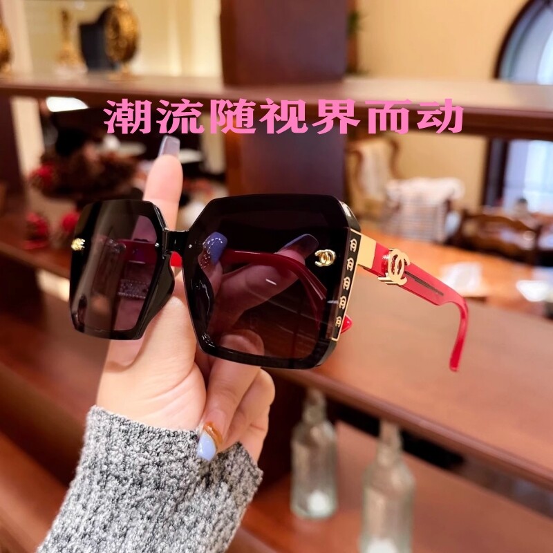 2025新款太阳镜时尚遮阳镜高级感女士墨镜防紫外线大脸女款眼镜夏