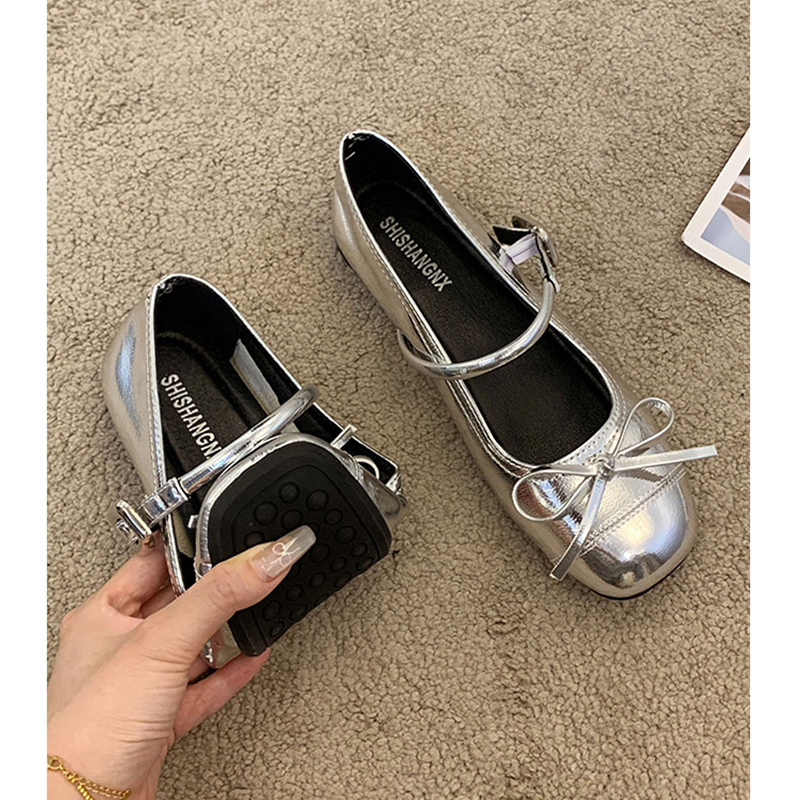 银色平底芭蕾舞单鞋女2025新款春夏法式配裙子玛丽珍晚晚温柔鞋子