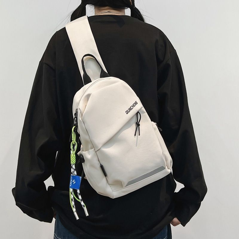 斜挎包男款单肩小背包男士胸包女骑行运动爬山男生平板轻便登山包