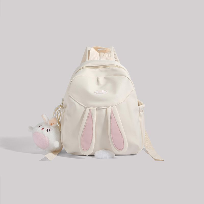 轻奢品牌女包可爱春夏流行新款学生书包背包小众休闲旅行双肩包