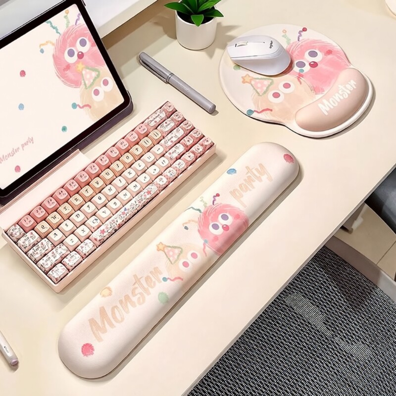 卡通鼠标垫护腕护手腕垫护腕办公加厚垫游戏记忆棉键盘手托滑鼠垫