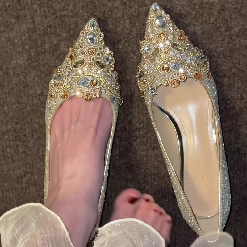 法式秀禾主婚纱高跟鞋女低跟孕妇水晶鞋金色婚鞋新娘鞋2024年新款