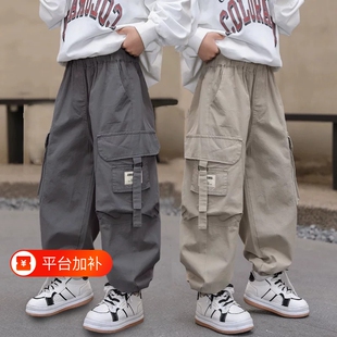 男童工装裤春秋新款2026儿童运动裤子大童春季长裤男孩痞帅休闲裤