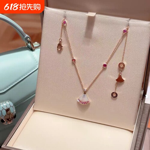 2025新款七夕限定18k玫瑰金粉蓝宝白贝母钻石扇形项链裙子锁骨链