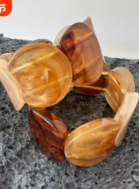 atmshop琥珀晕染圆片拼接树脂亚克力手环复古时髦气质弹力绳手镯