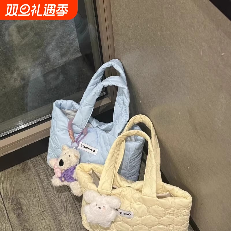 冬季夹棉马卡龙色系高颜值包包大容量学生上课通勤休闲手提包包