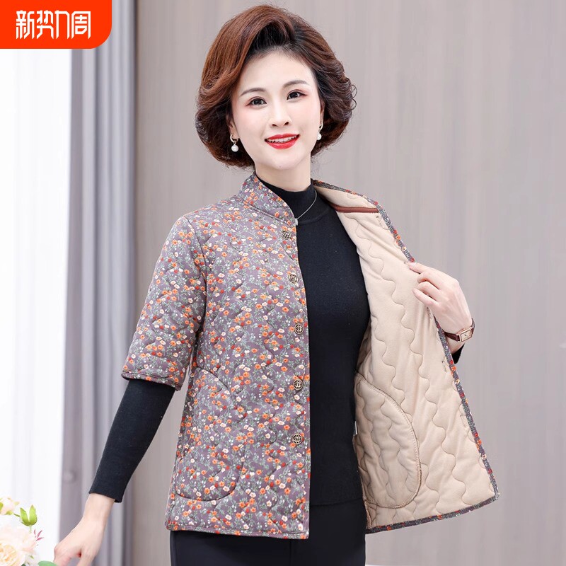 妈妈秋冬装薄款小棉衣短款马甲中老年人女装中袖碎花保暖加绒外套