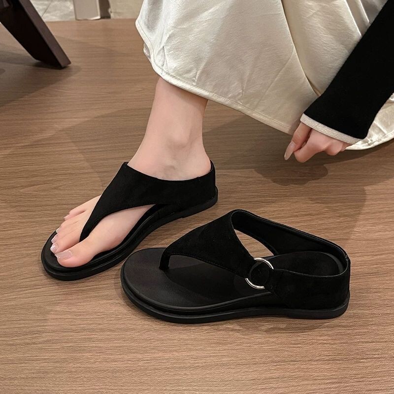 厚底人字拖鞋女2026夏季新款外穿坡跟内增高夹脚凉拖鞋黑色橡胶