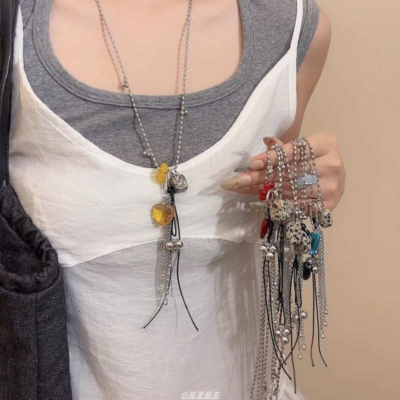 博主同款天然斑点石爱心吊坠长款项链毛衣链女个性百搭锁骨链配饰