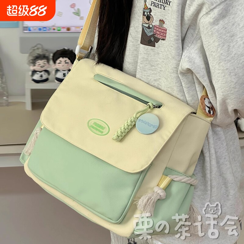 茶话会日系复古斜挎包包女上课休闲单肩包背包学生大容量邮差包男