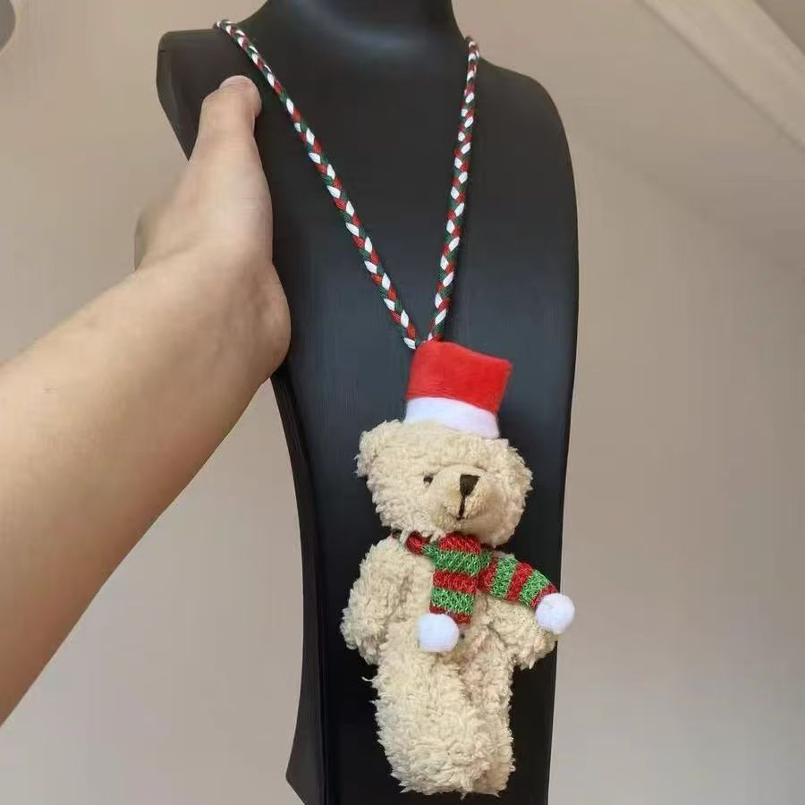圣诞毛绒小熊项链2025新款可爱毛衣链秋冬长款吊坠精致高级感配饰