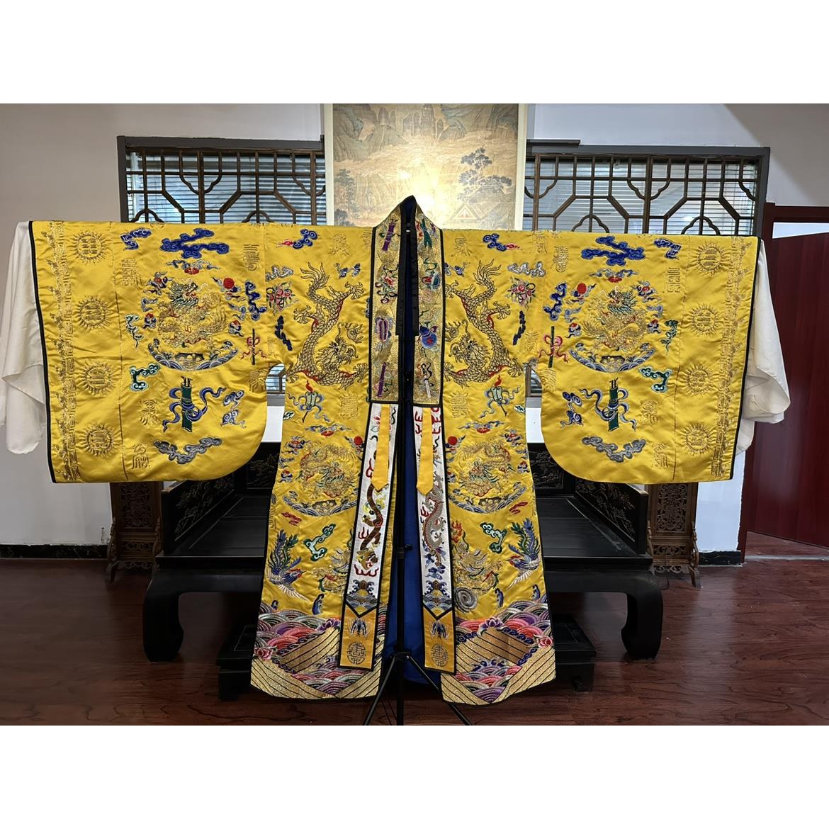 新款道士服贡缎九龙小袖法衣黄色道家高功法衣降衣道袍多色可选