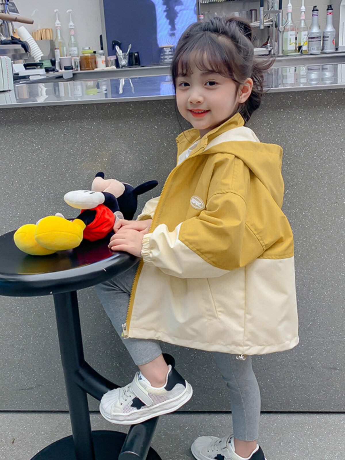 品牌专柜小孩女童新款外套