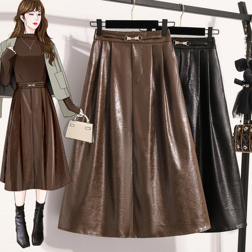 大码显瘦百搭百褶半身裙遮胯皮裙