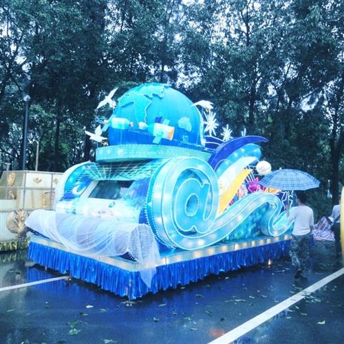 深圳华侨城巡游玻璃钢彩车设计中秋巡游花灯彩船大型庆典彩车
