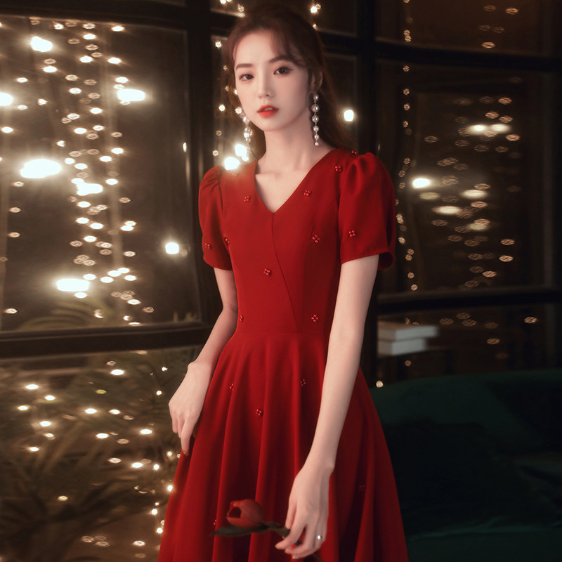 酒红色敬酒服小个子新娘平时可穿回门订婚答谢宴日常连衣裙小礼服