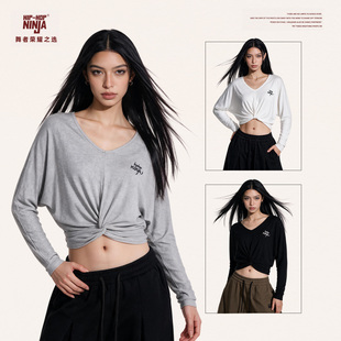 HIPHOP NINJA新款简约设计感V领长袖T恤女跳爵士舞露脐蝙蝠袖上衣