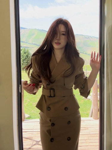 微胖mm御姐风时尚收腰外套女