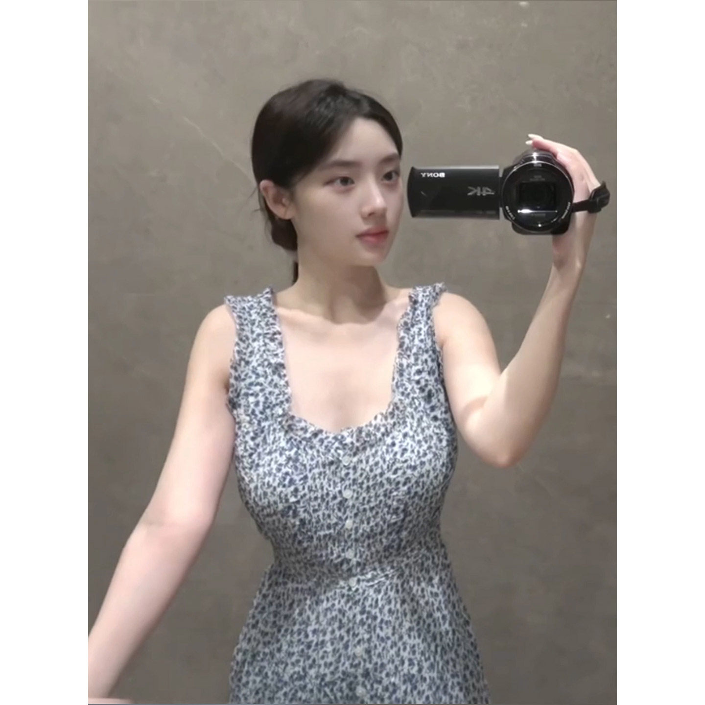 微胖韩系甜美方领碎花吊带连衣裙图片