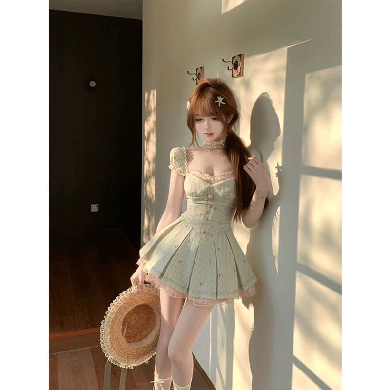 XZY 微胖韩系甜美方领泡泡袖连衣裙女26年夏季修身高腰减龄百褶裙
