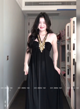 XZY/欣争艳 微胖mm贵气古早风钉珠挂脖连衣裙女名媛气质重工长裙