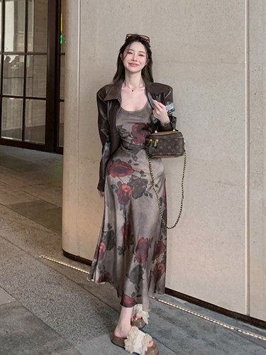 港风高级感辣妹棕色皮衣外套