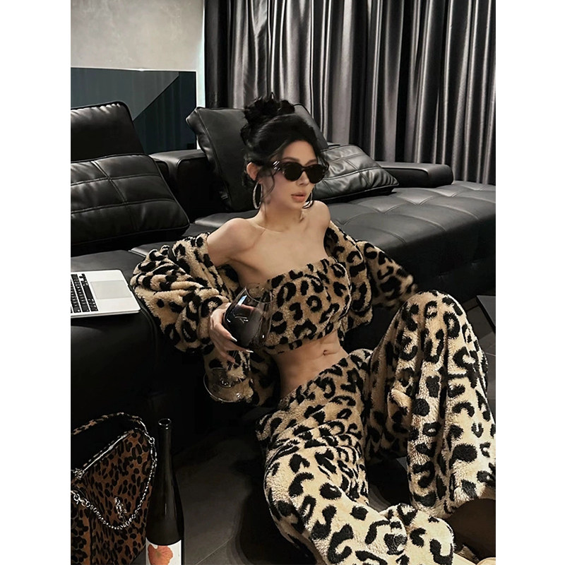 微胖辣妹风气质豹纹外套抹胸上衣