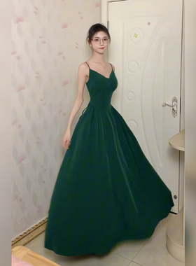 XZY 微胖法式复古气质绿色吊带连衣裙女25年夏季海边度假露背长裙