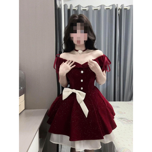 XZY 精致蝴蝶结小礼裙 微胖甜辣妹一字肩红色丝绒连衣裙女25年冬季